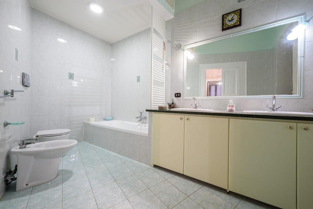 Casa Di Flo Διαμέρισμα Νάπολη Εξωτερικό φωτογραφία